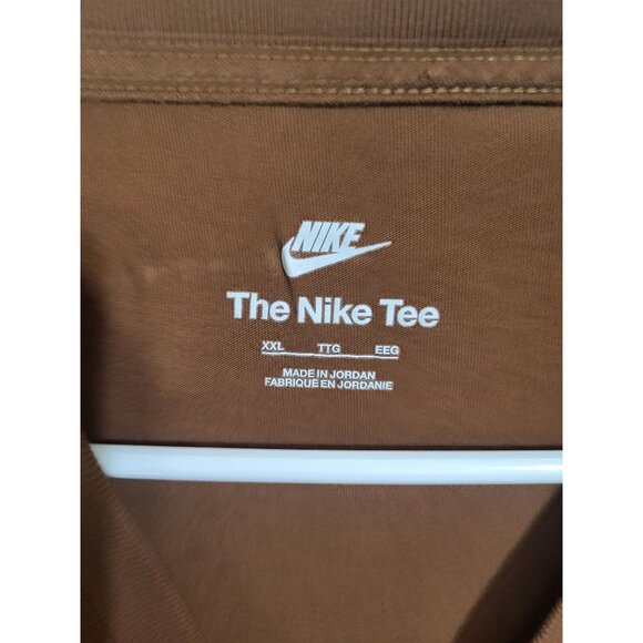 THE NIKE TEE Men's SZ XXL Brown Short Sleeve Shirt Athleisure Athletic - Picture 3 of 8